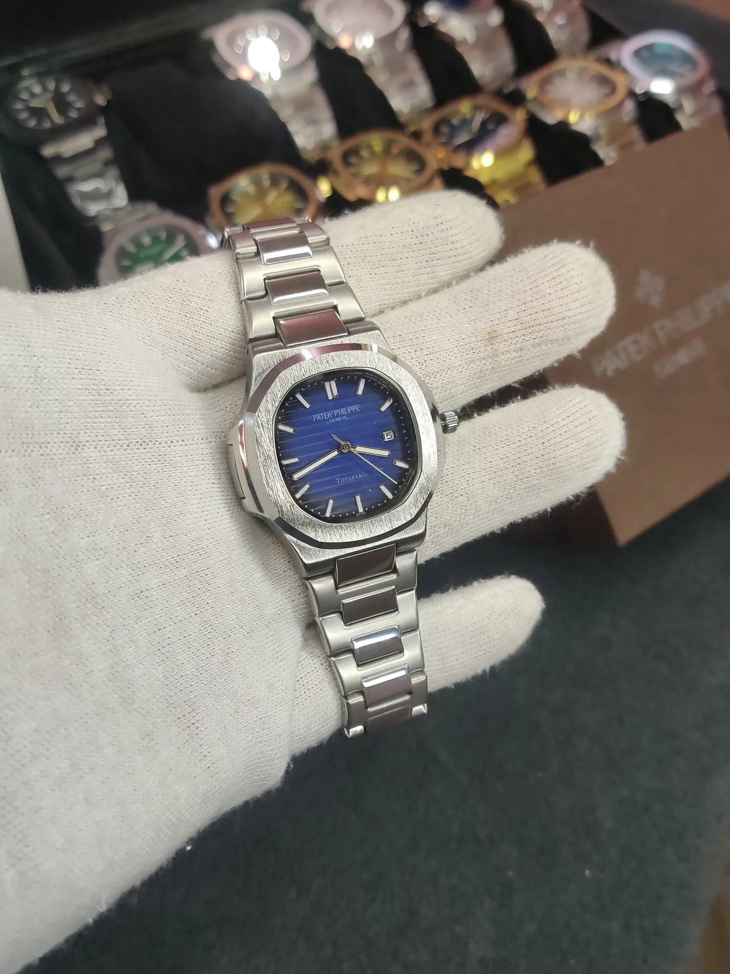 PP Silver Chain- Blue wide dial