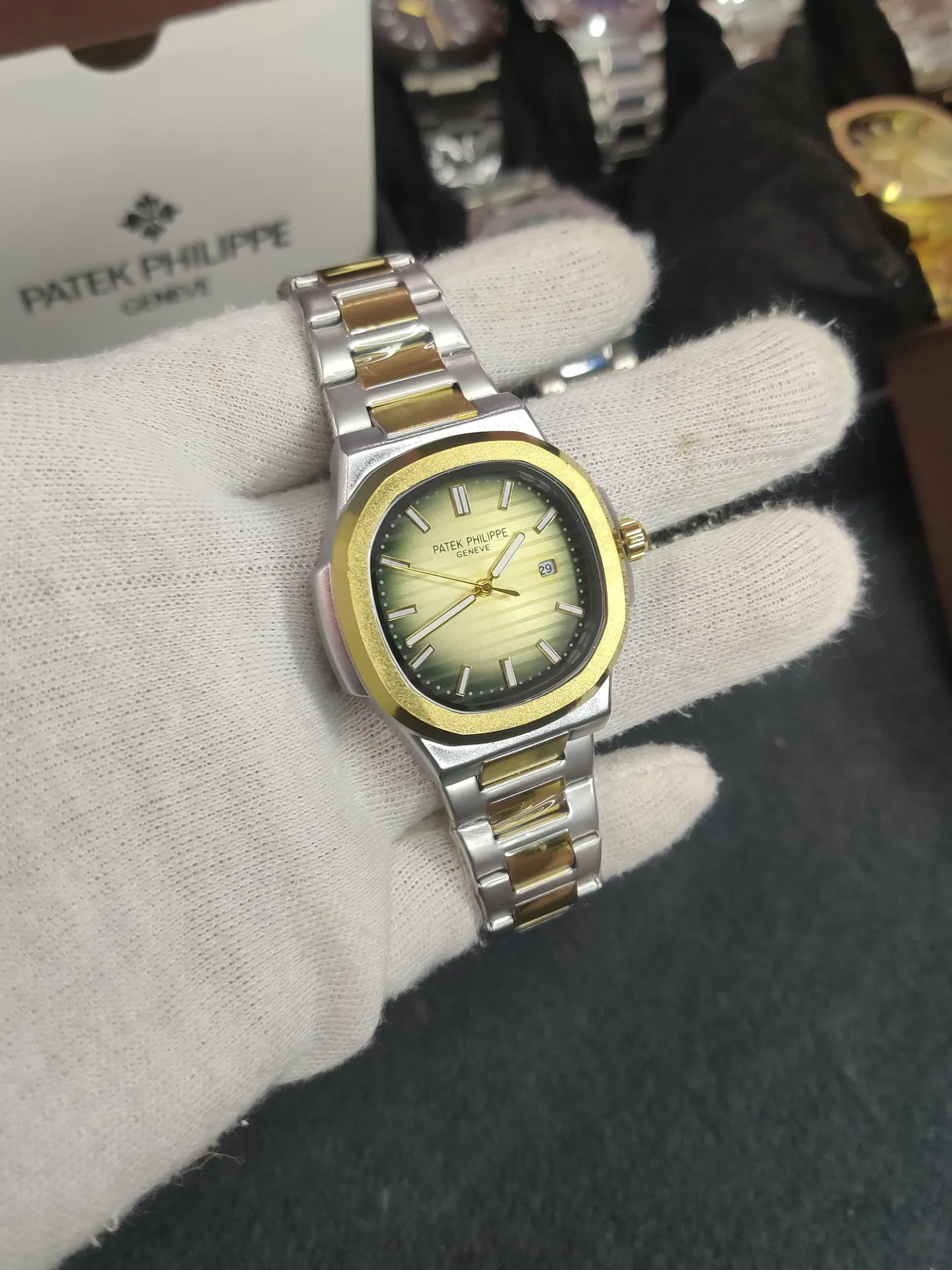 PP two tone Chain- Gold vintage dial