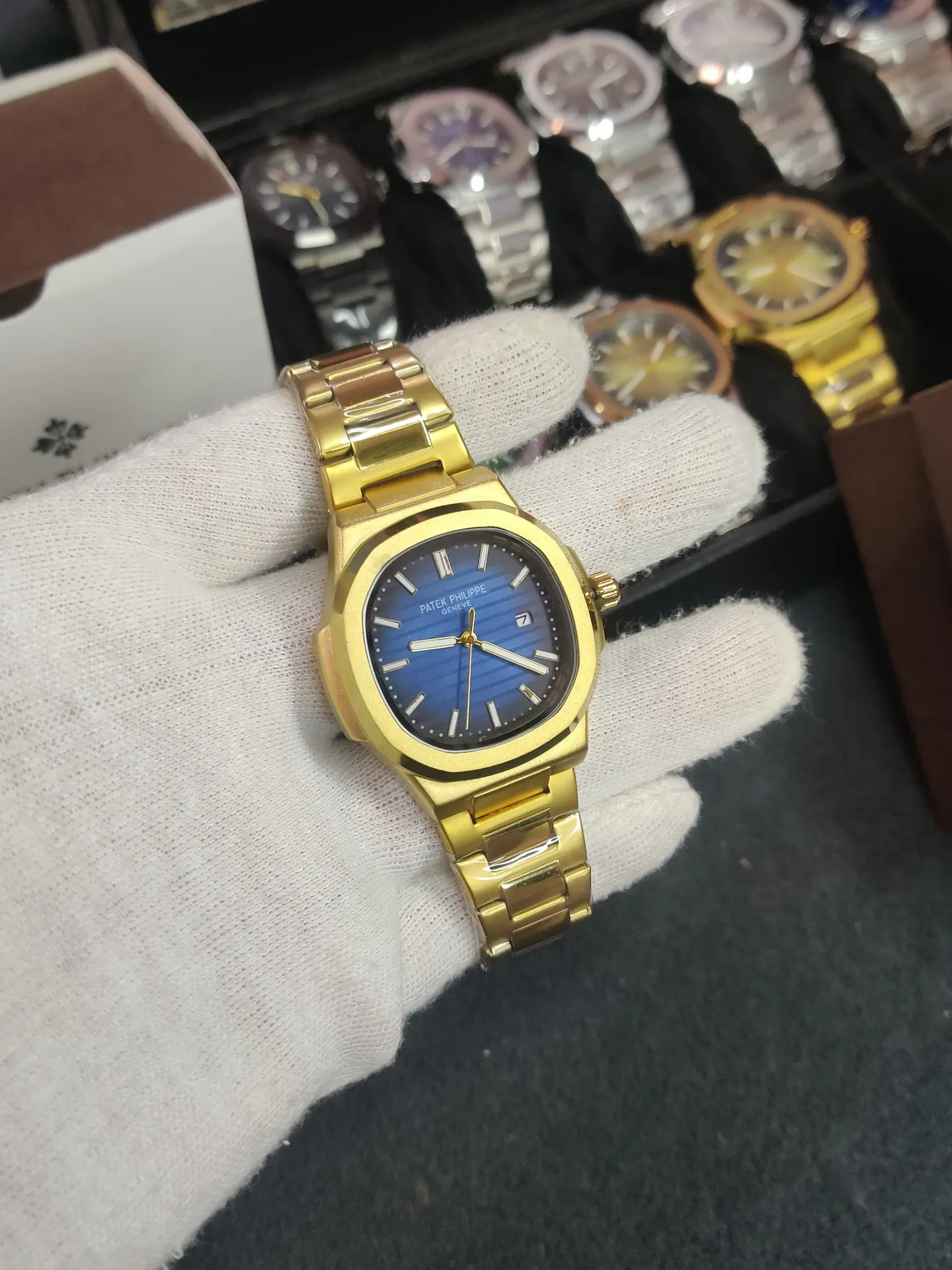 PP Golden chain- Blue vintage dial