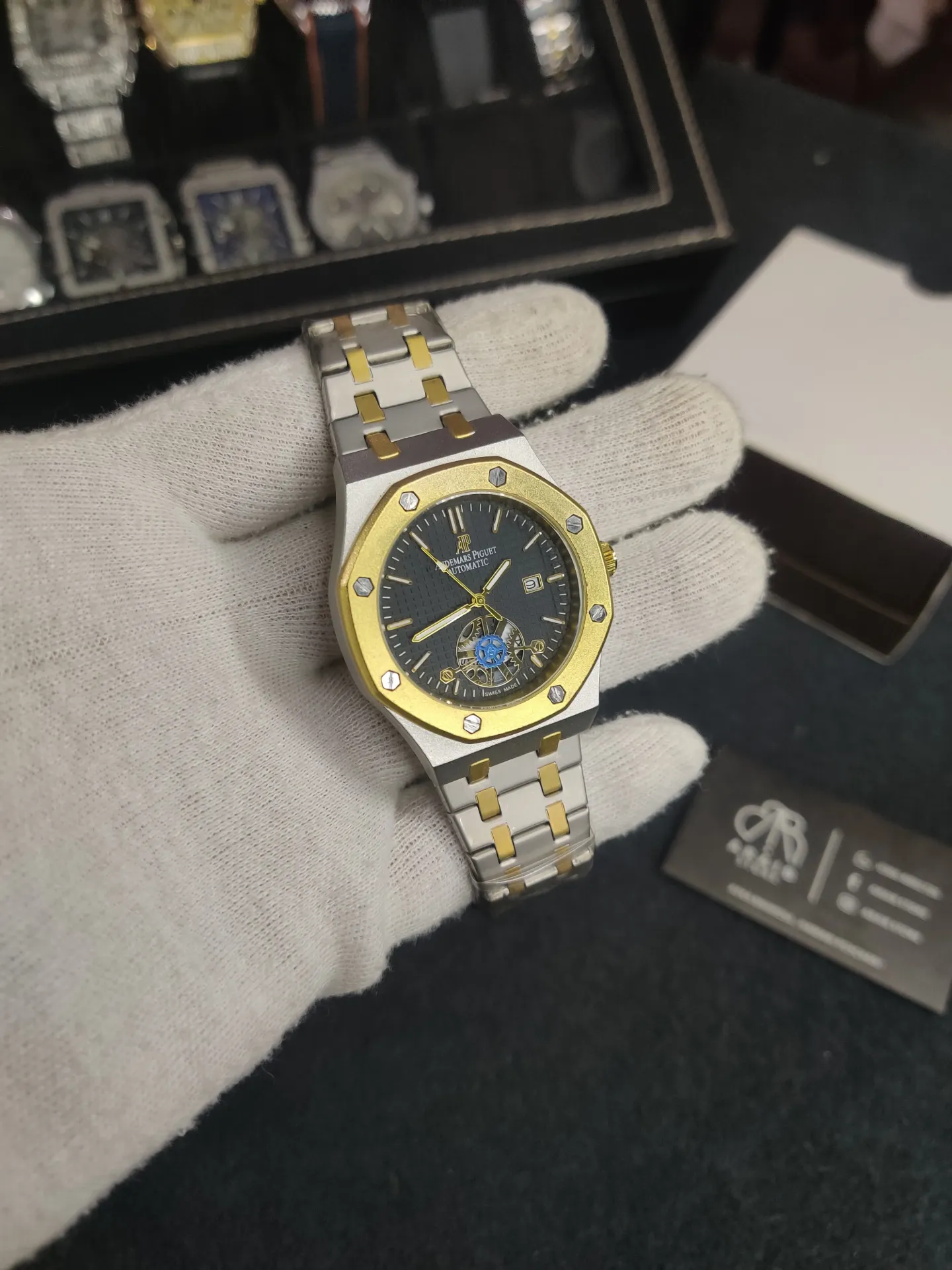 AP two tone chain- Black dial